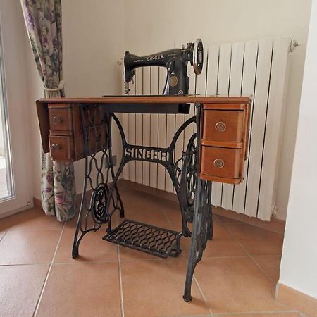 Casa Vacanze Al Capriano Appartamento Mora Cantello Exterior foto