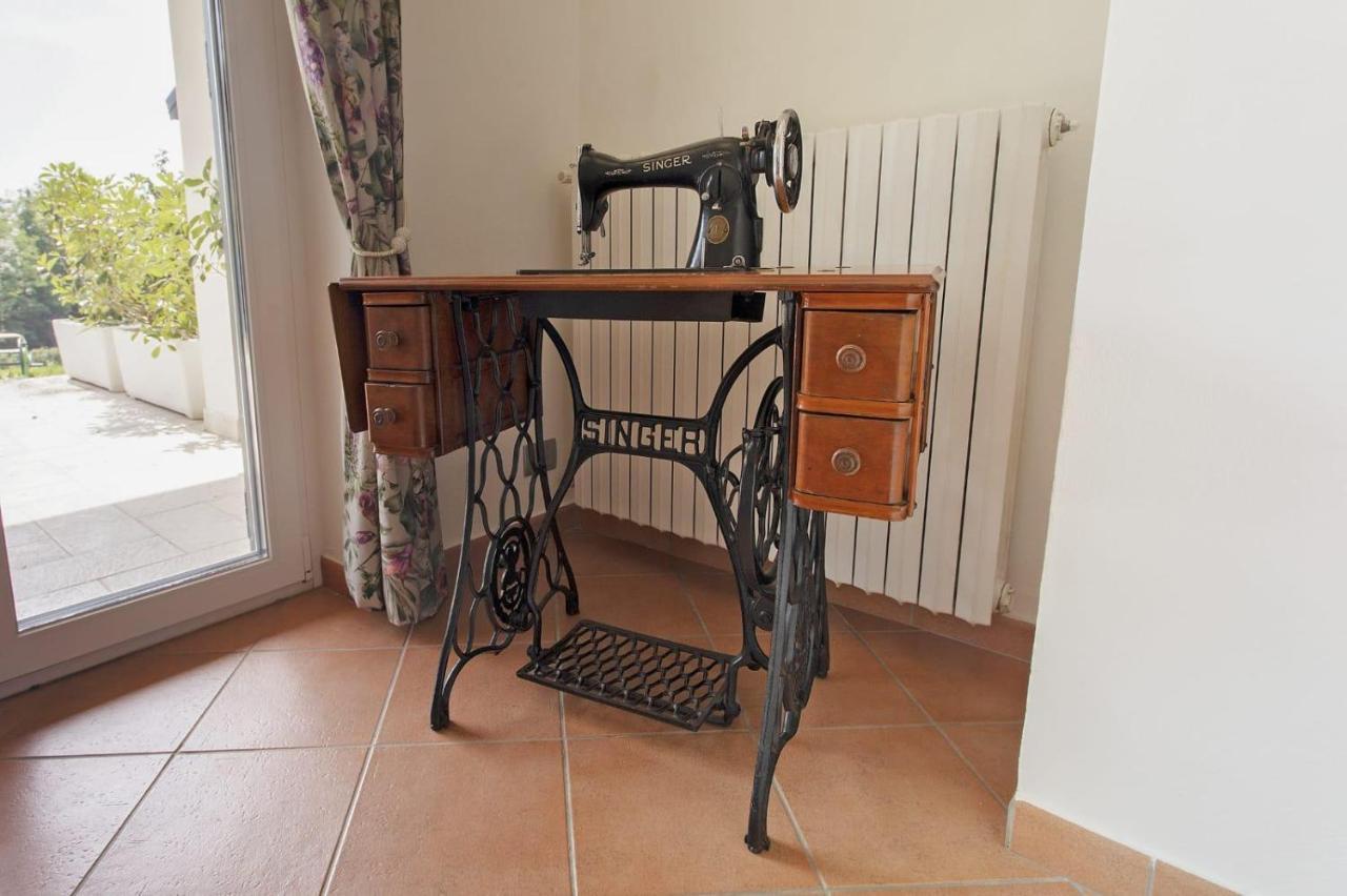 Casa Vacanze Al Capriano Appartamento Mora Cantello Exterior foto